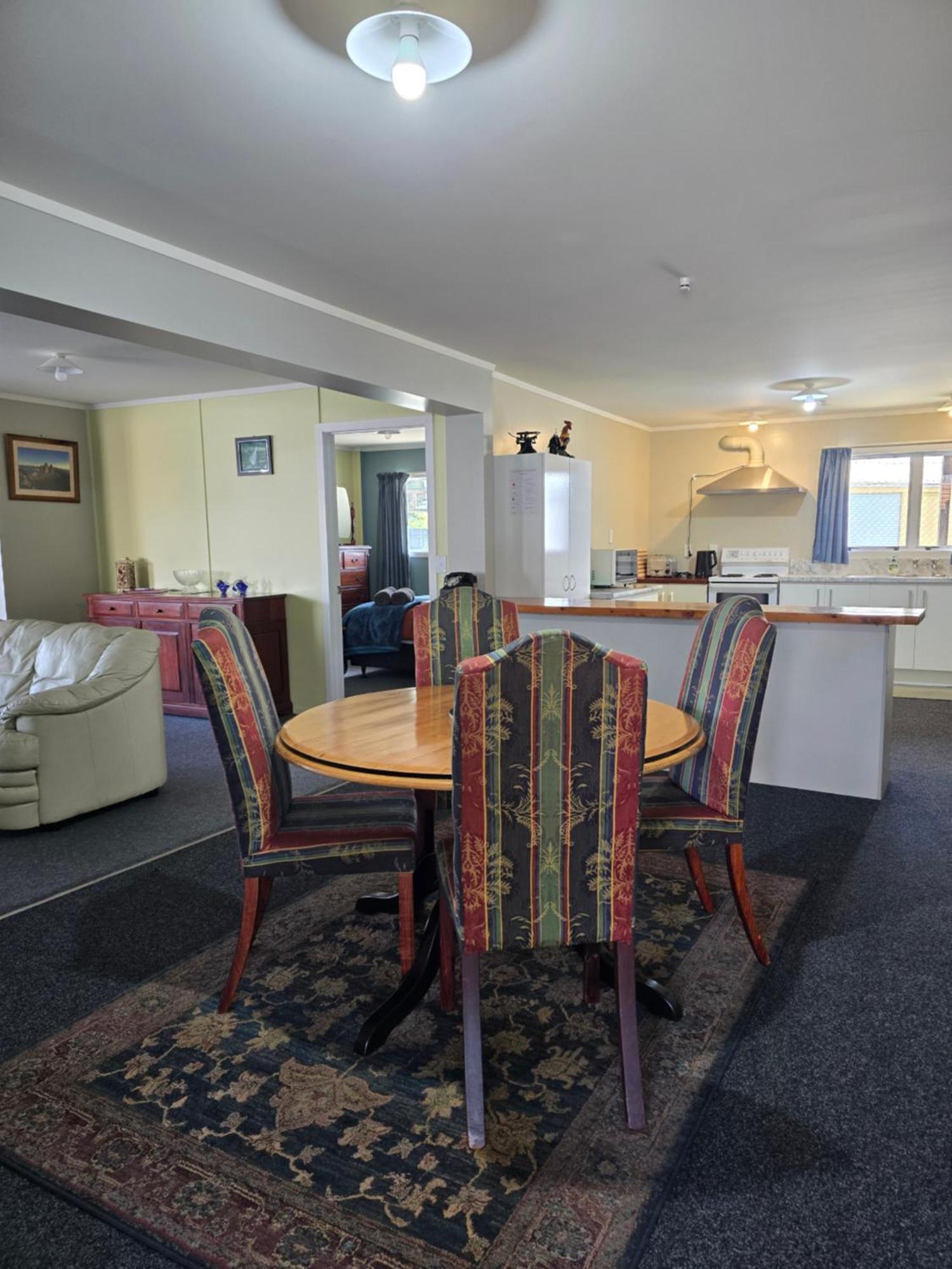 The Redbarn Turangi Exterior foto